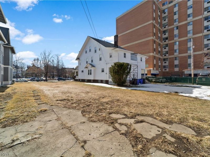 11418 Clifton Boulevard, Cleveland, OH 44102 Photo 9