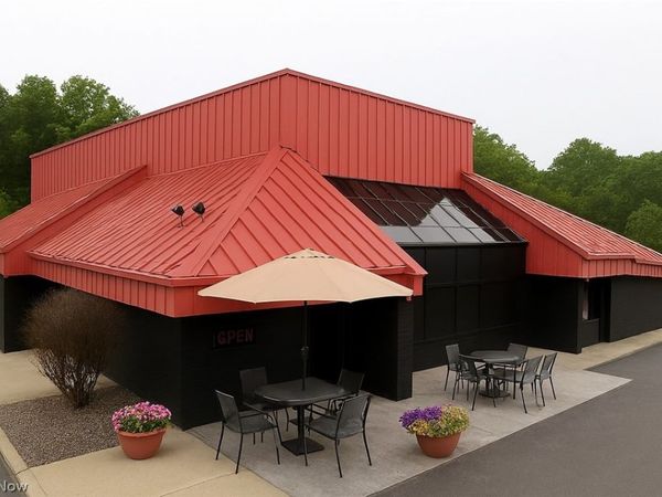 1800 Merriman Road, Akron, OH 44313