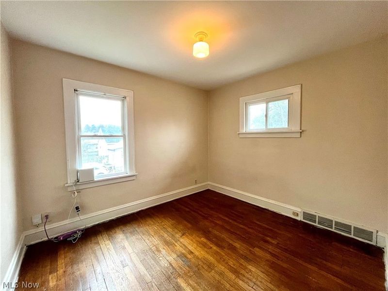 1301 Spring Road, Cleveland, OH 44109 Photo 14