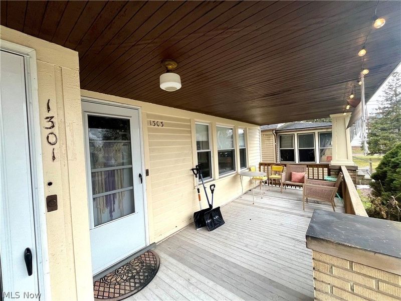 1301 Spring Road, Cleveland, OH 44109 Photo 4