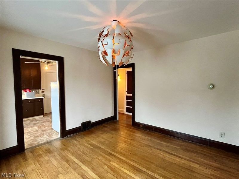 1301 Spring Road, Cleveland, OH 44109 Photo 9