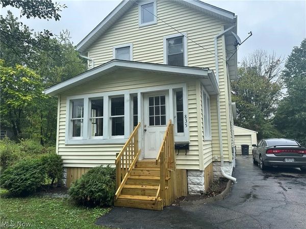 835 Inman Street, Akron, OH 44306