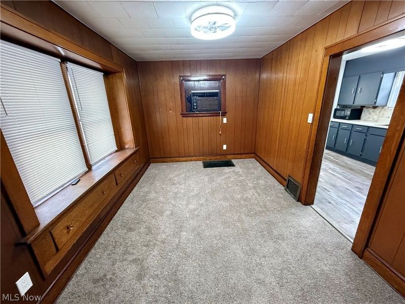 835 Inman Street, Akron, OH 44306 Photo 8