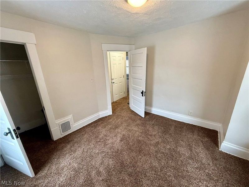 39 N Balch Street, Akron, OH 44303 Photo 14