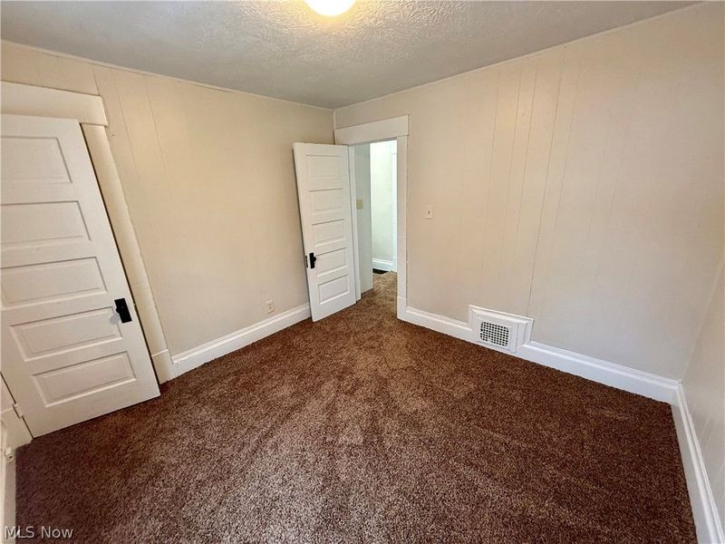 39 N Balch Street, Akron, OH 44303 Photo 16