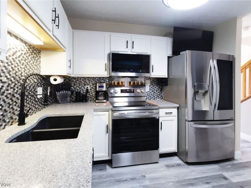 9985 Beverly Lane, Streetsboro, OH 44241 Photo 7