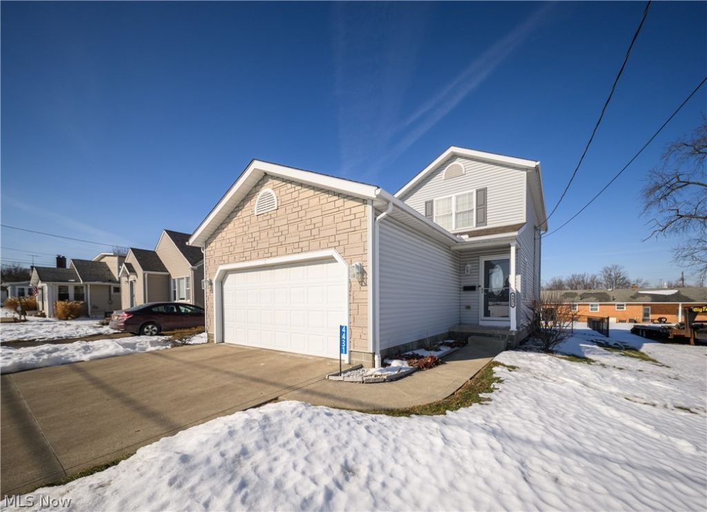 4431 7th Street Nw, Canton, OH 44708 Main Photo