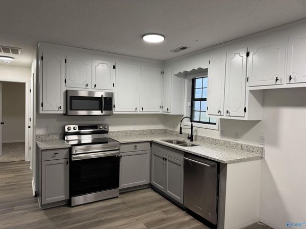 21335 Oakland Meadows, Athens, AL 35613