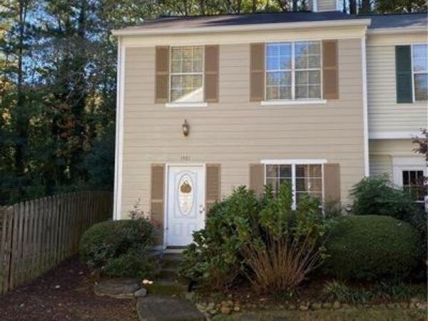 1401 Wedgewood Court, Atlanta, GA 30350