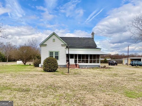 205 White Road, Byron, GA 31008