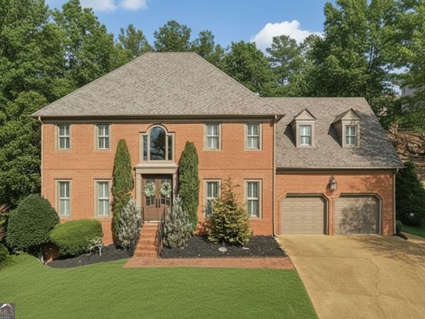 7 Ninth Green Drive, Roswell, GA 30076