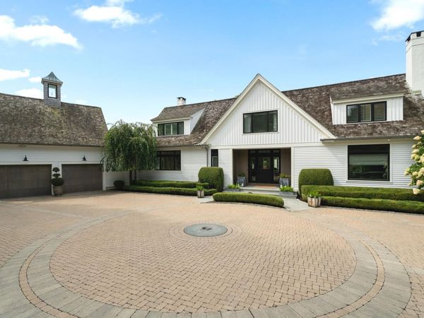 8 Gaylea, Branford, CT 06405