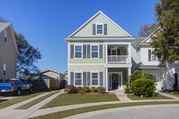 1799 Towne Street photo 4