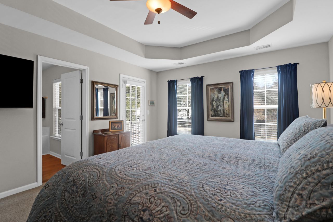 1799 Towne Street Photo 27