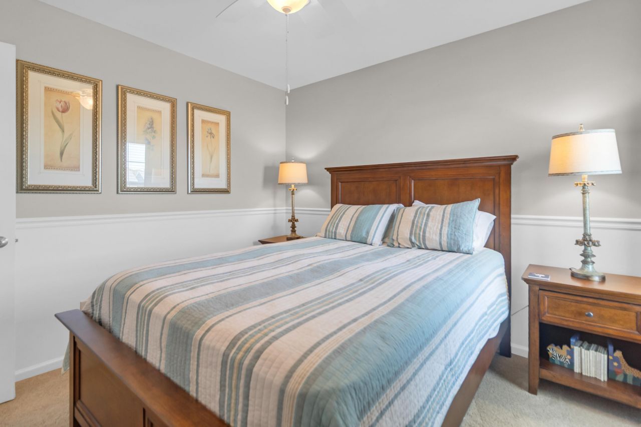 1799 Towne Street Photo 34