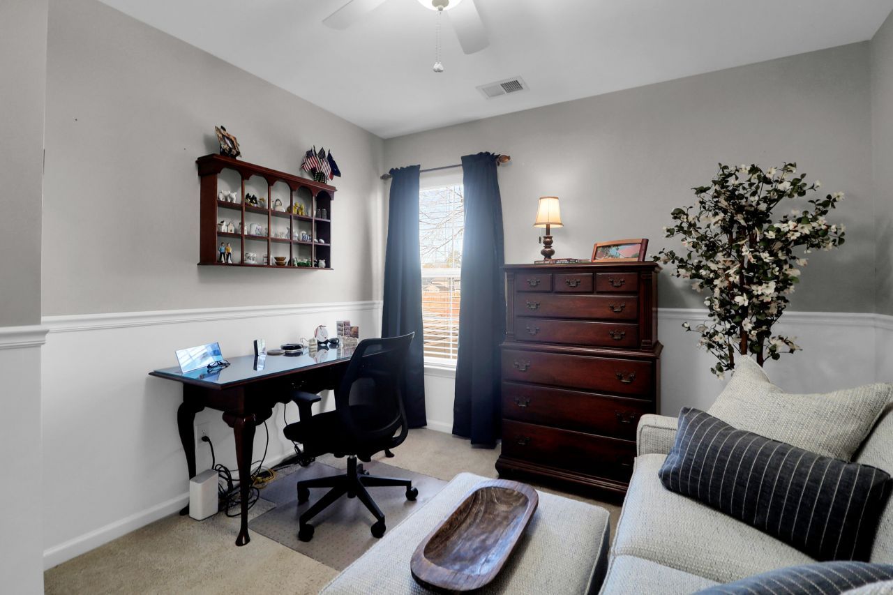 1799 Towne Street Photo 35