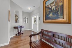 1799 Towne Street photo 4