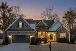 1506 Lucas Isle Court photo 4