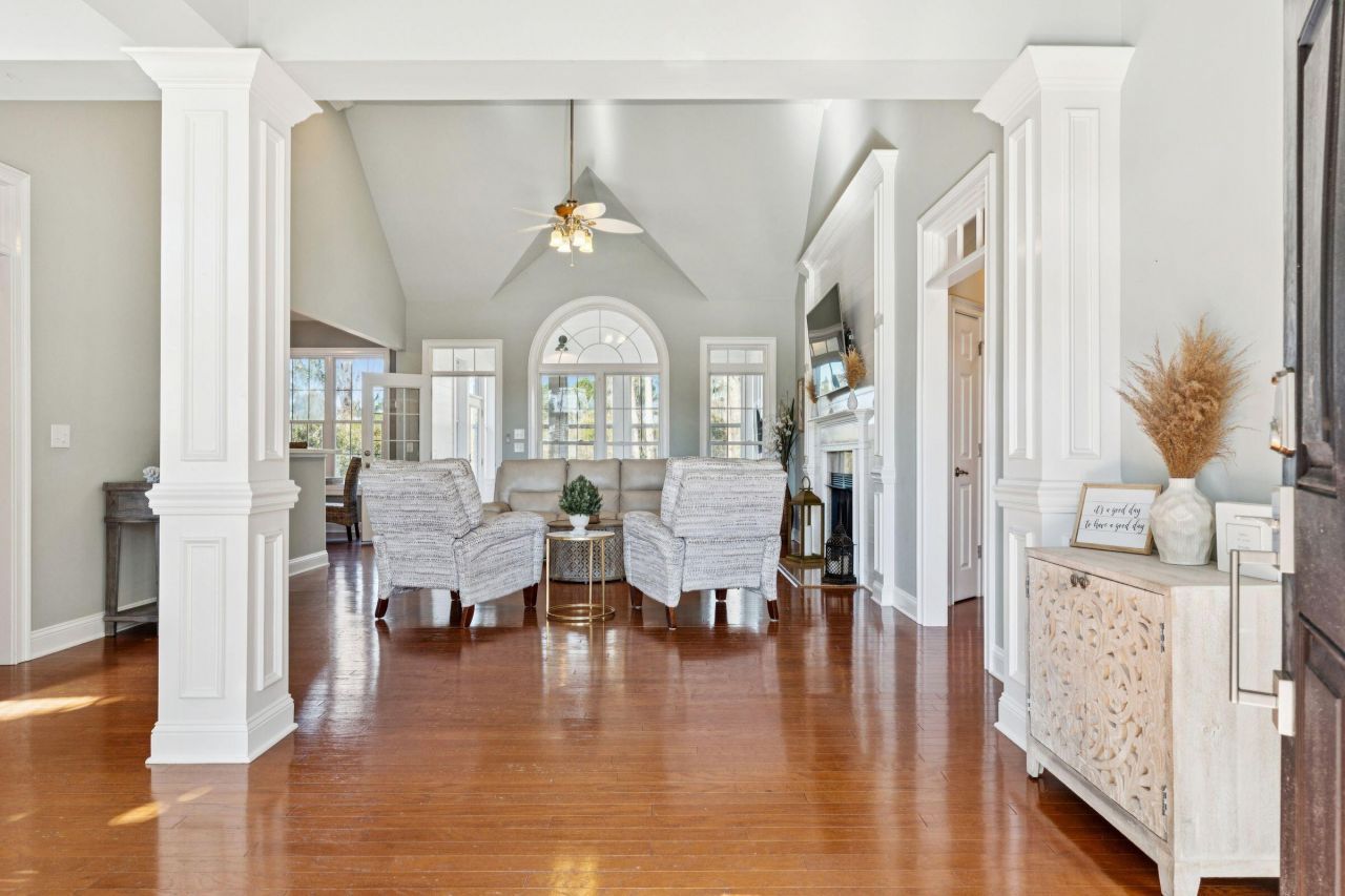 1506 Lucas Isle Court Photo 5