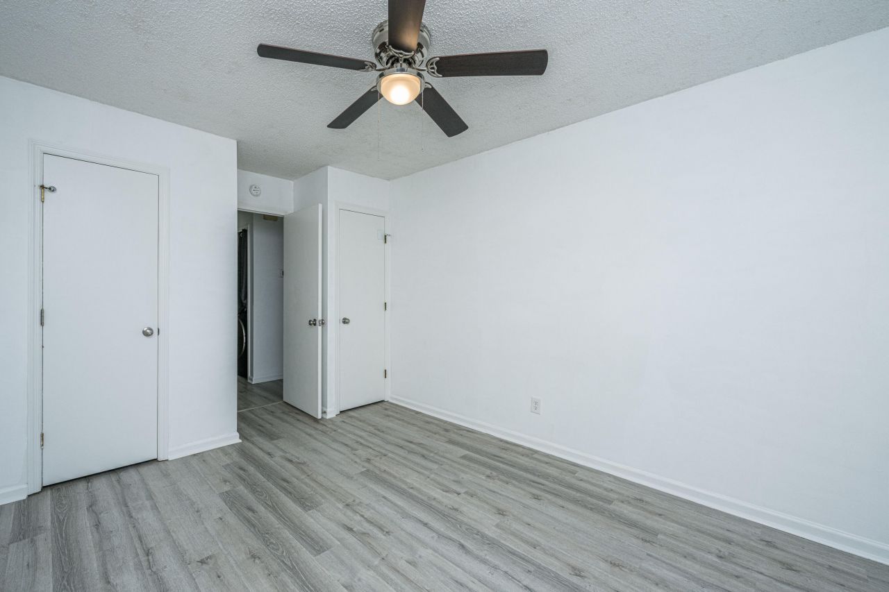 1009 Douglas Wayne Road Photo 11