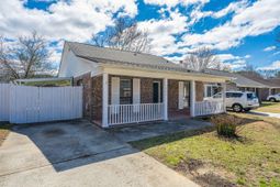 1009 Douglas Wayne Road photo 4