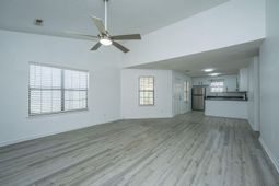 1009 Douglas Wayne Road photo 4