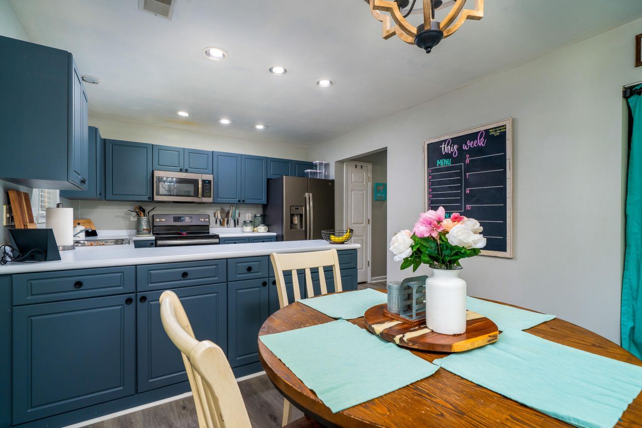 2204 Kings Gate Lane Photo 14