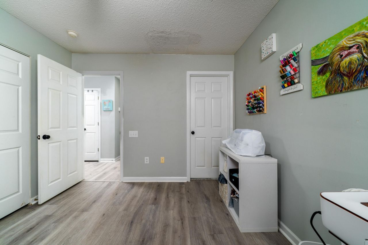 2204 Kings Gate Lane Photo 18