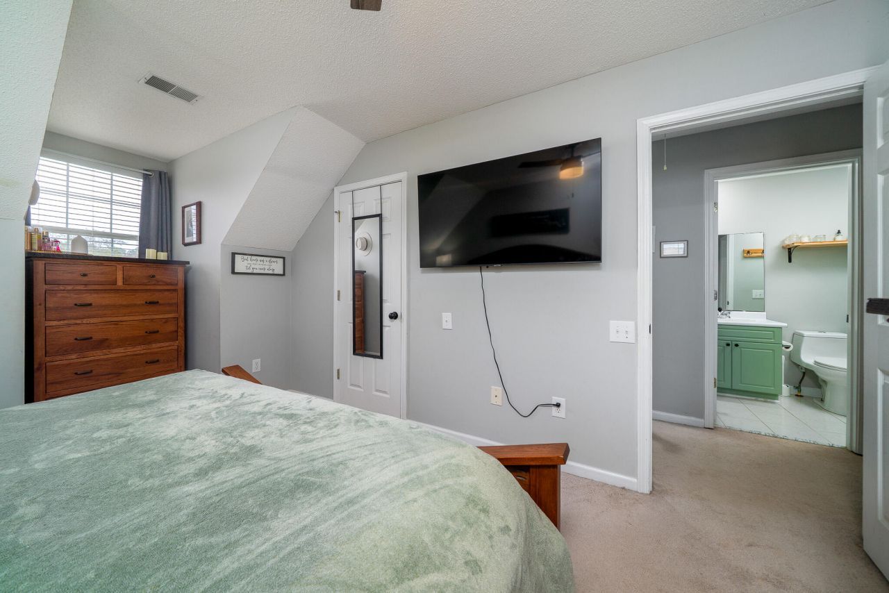 2204 Kings Gate Lane Photo 23