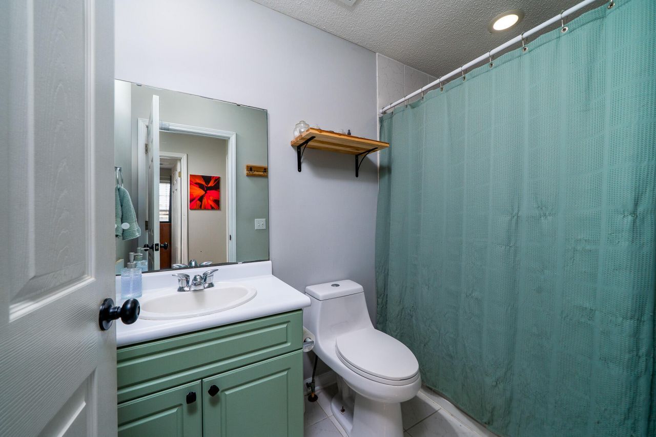 2204 Kings Gate Lane Photo 25