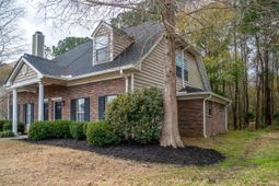 2204 Kings Gate Lane photo 4