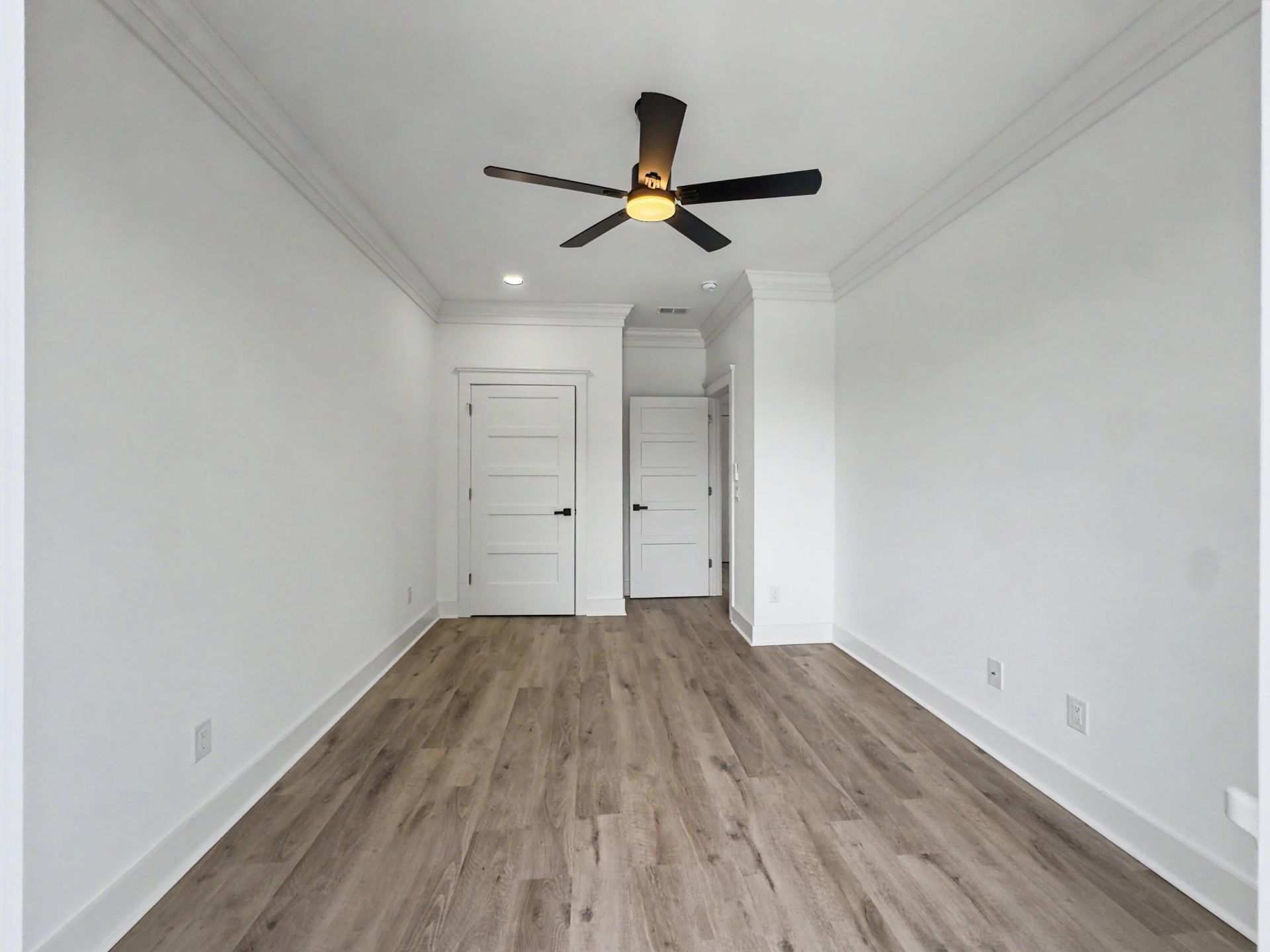 1906 Gumwood Boulevard Photo 27