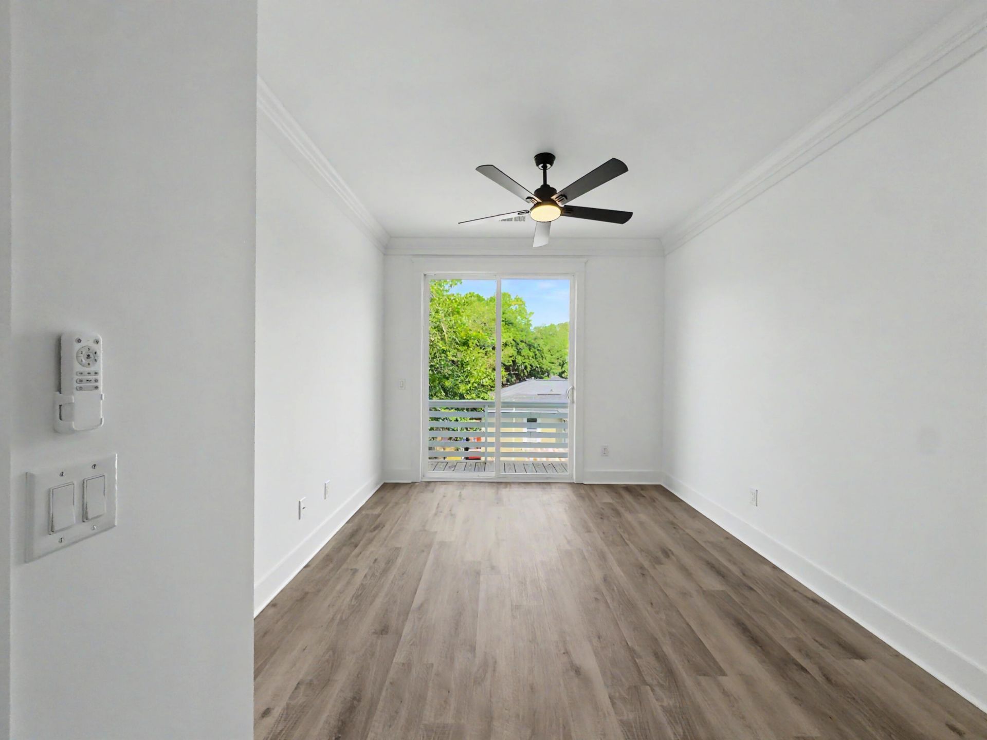 1906 Gumwood Boulevard Photo 29