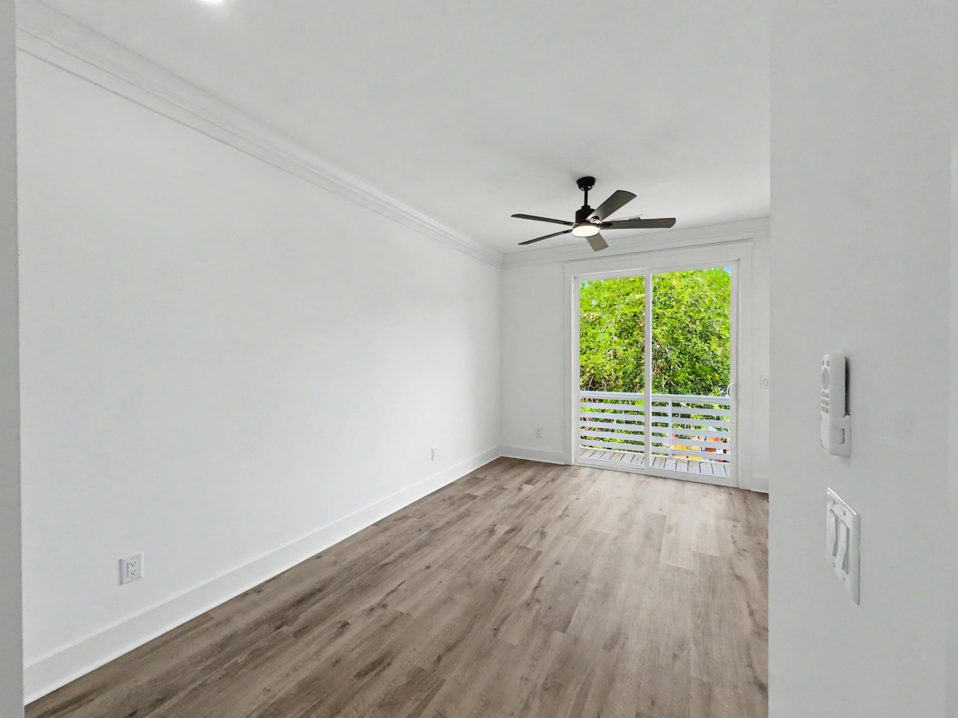 1906 Gumwood Boulevard Photo 30
