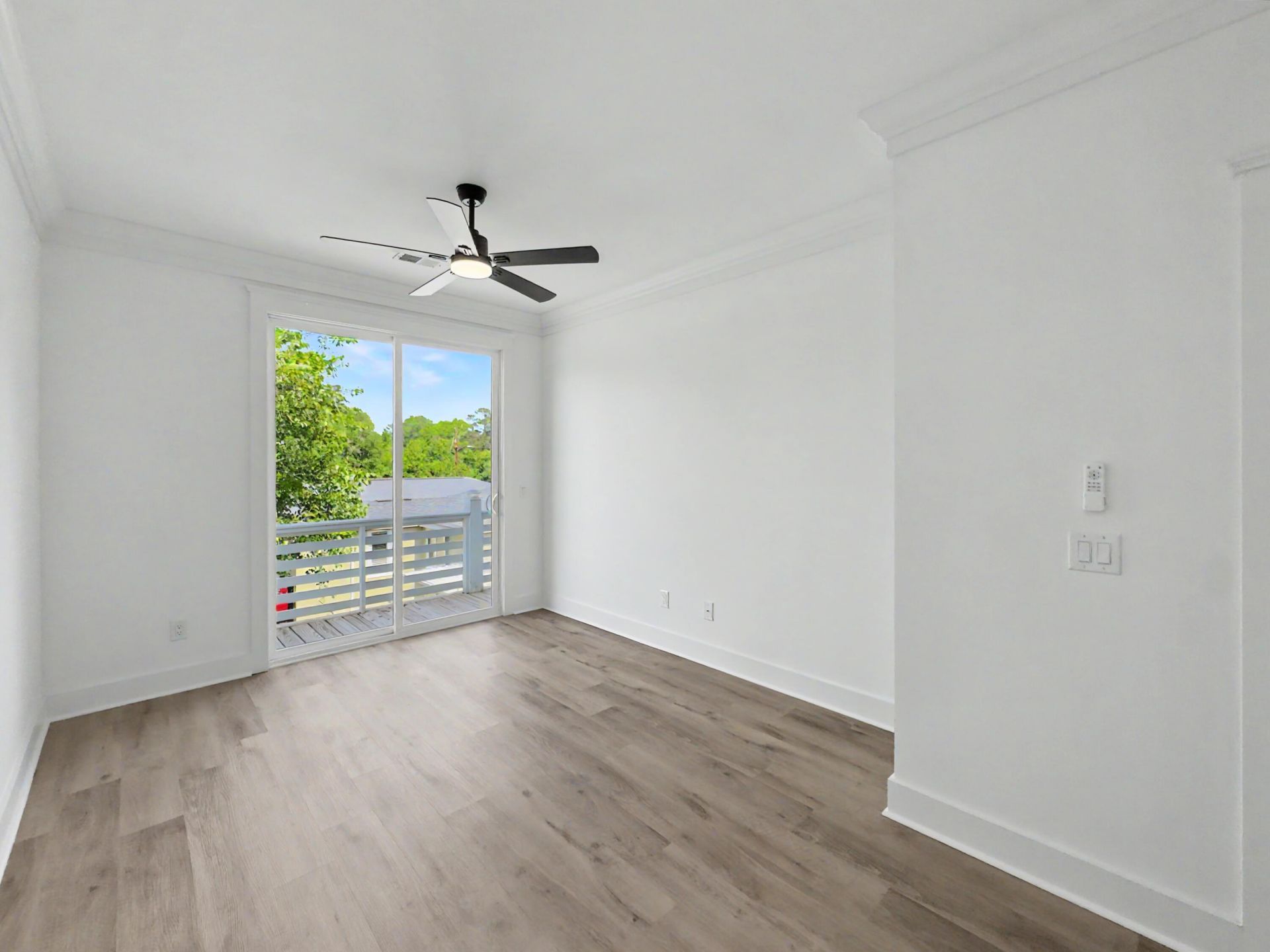 1906 Gumwood Boulevard Photo 31