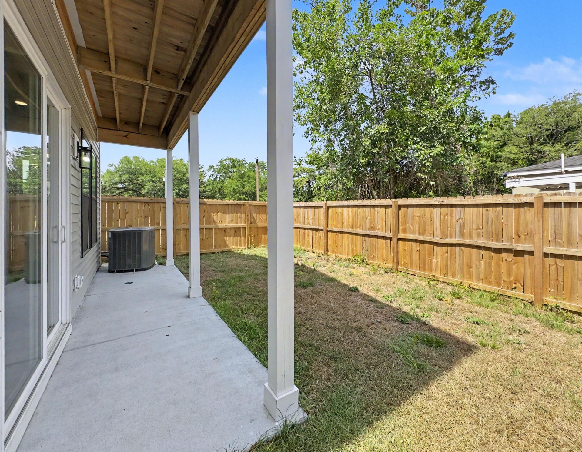 1906 Gumwood Boulevard Photo 38