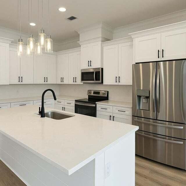 1906 Gumwood Boulevard Photo 6