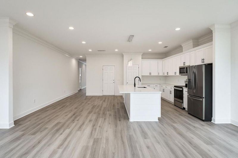 1906 Gumwood Boulevard Photo 9