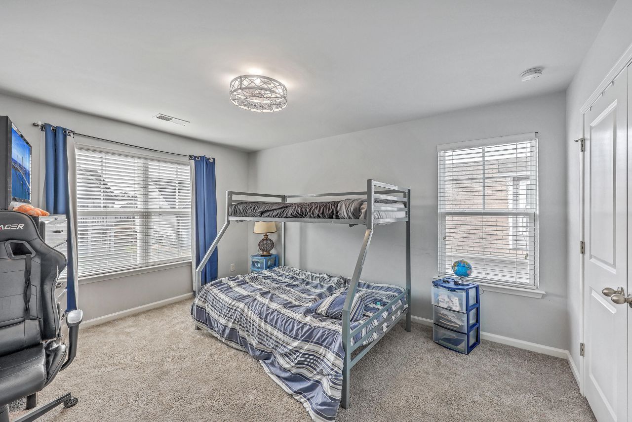 110 Nolin Road Photo 24