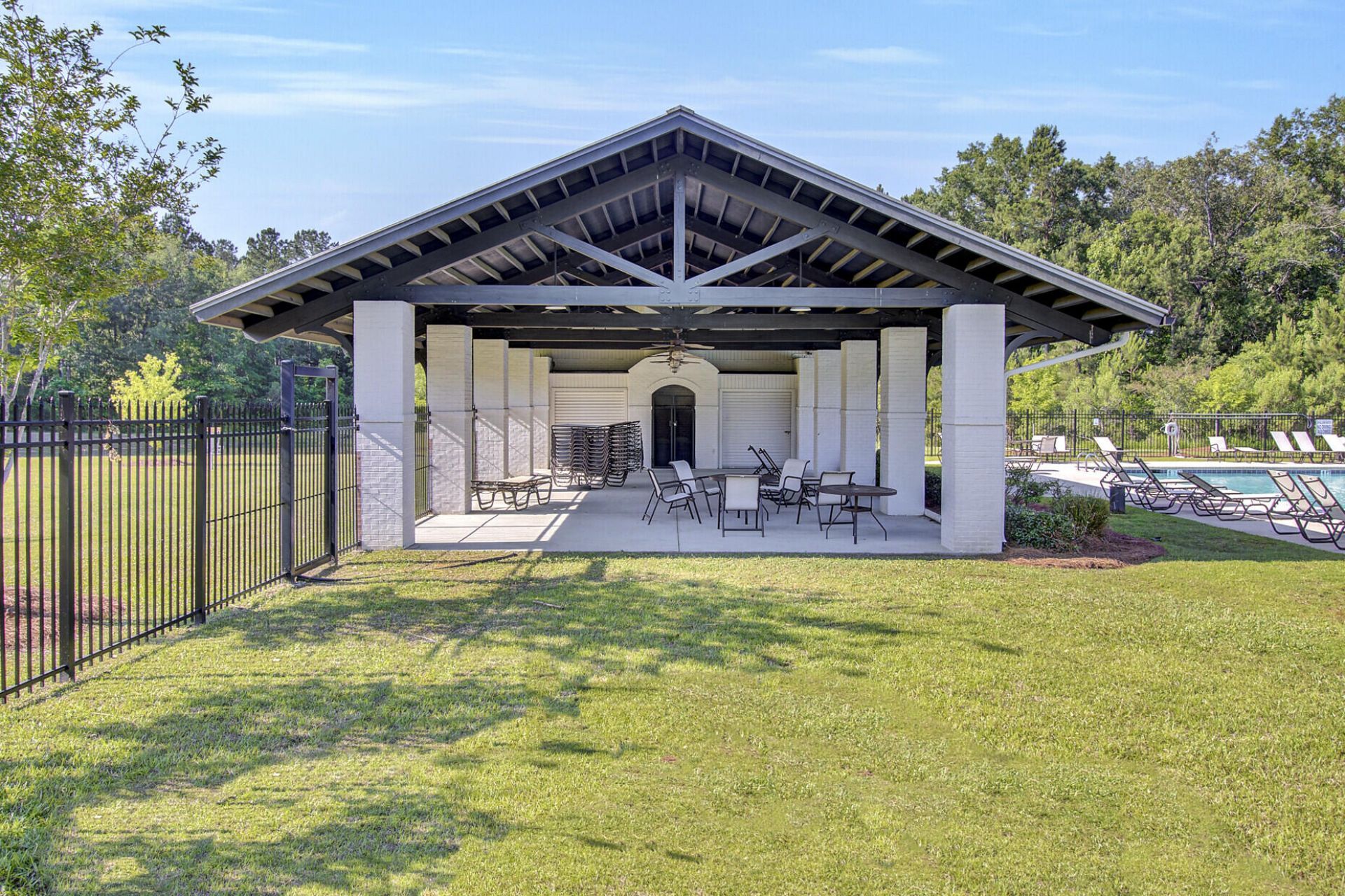 110 Nolin Road Photo 40