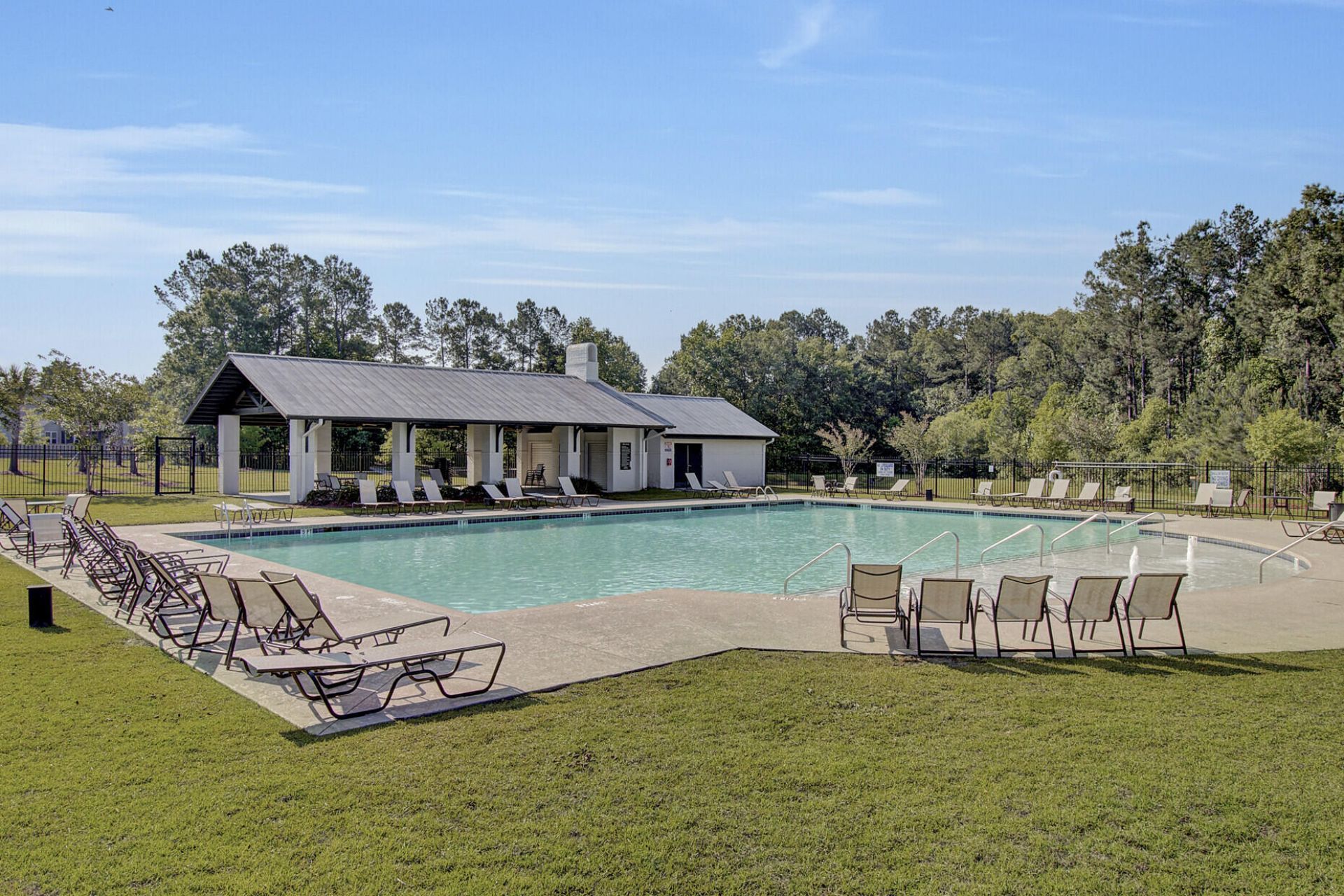 110 Nolin Road Photo 42