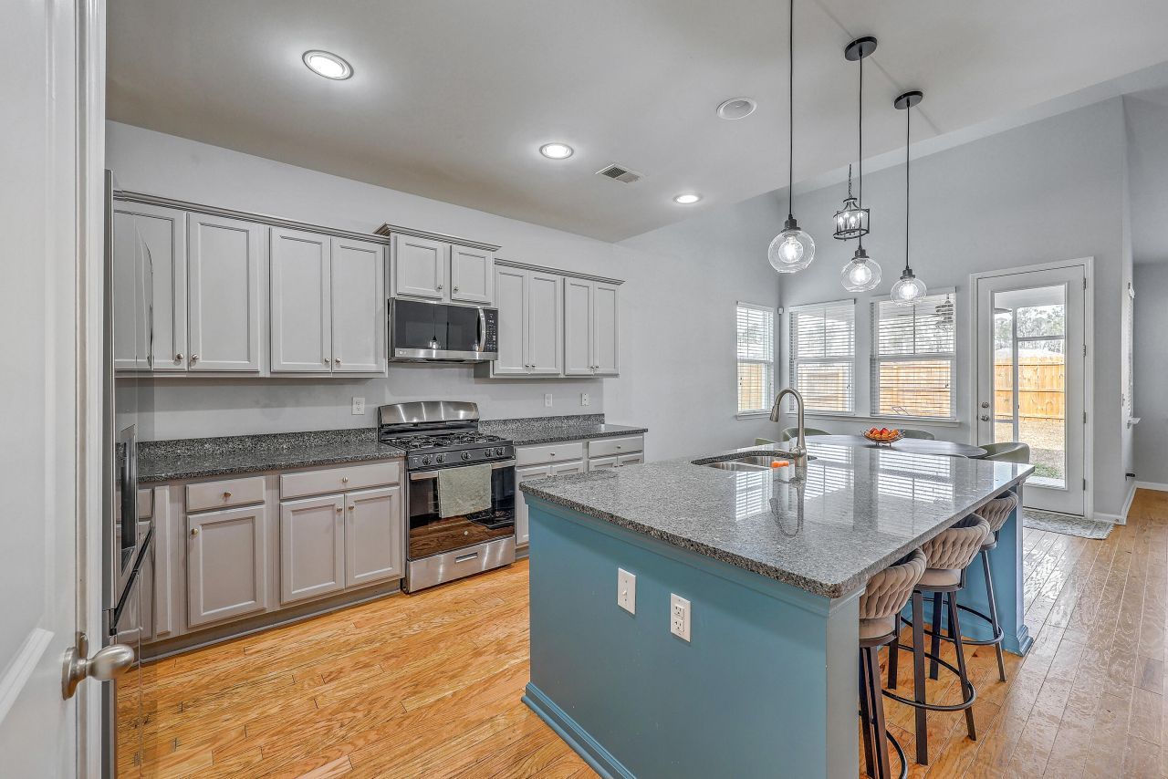 110 Nolin Road Photo 9