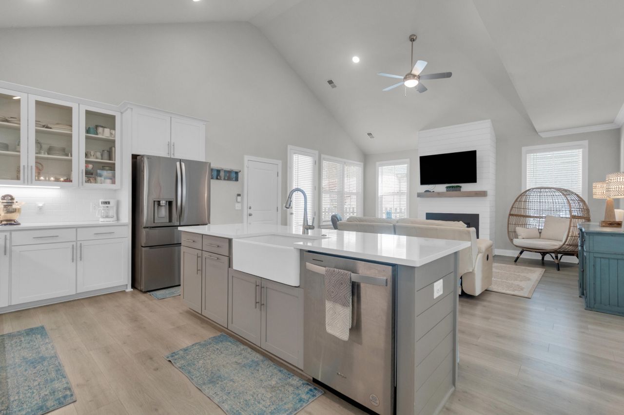 424 Bluegill Lane Photo 11