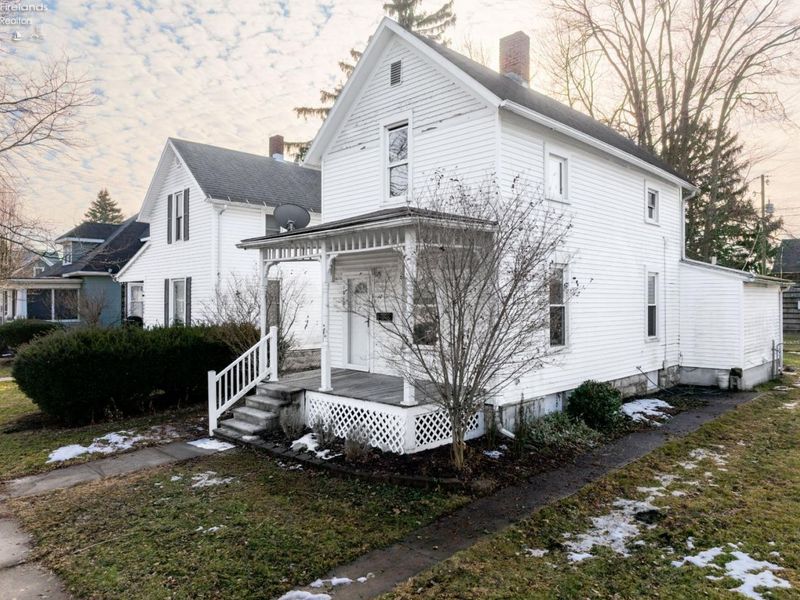 1010 White Avenue, Fremont, OH 43420 Photo 1