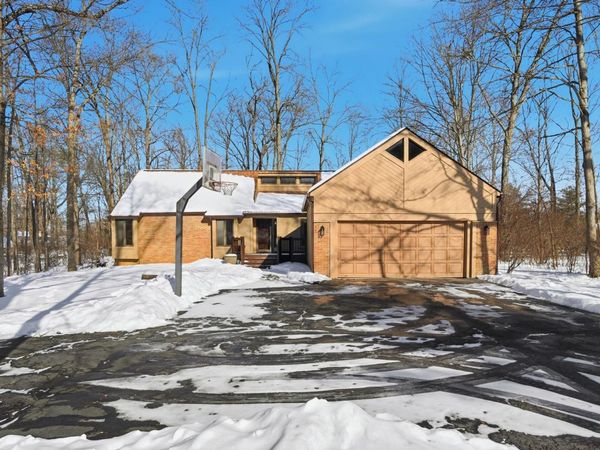 4860 Bayhill Drive, Powell, OH 43065