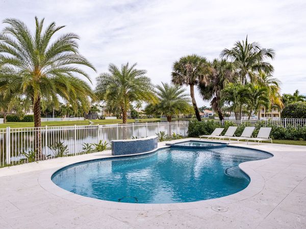 9638 Worswick Court, Wellington, FL 33414