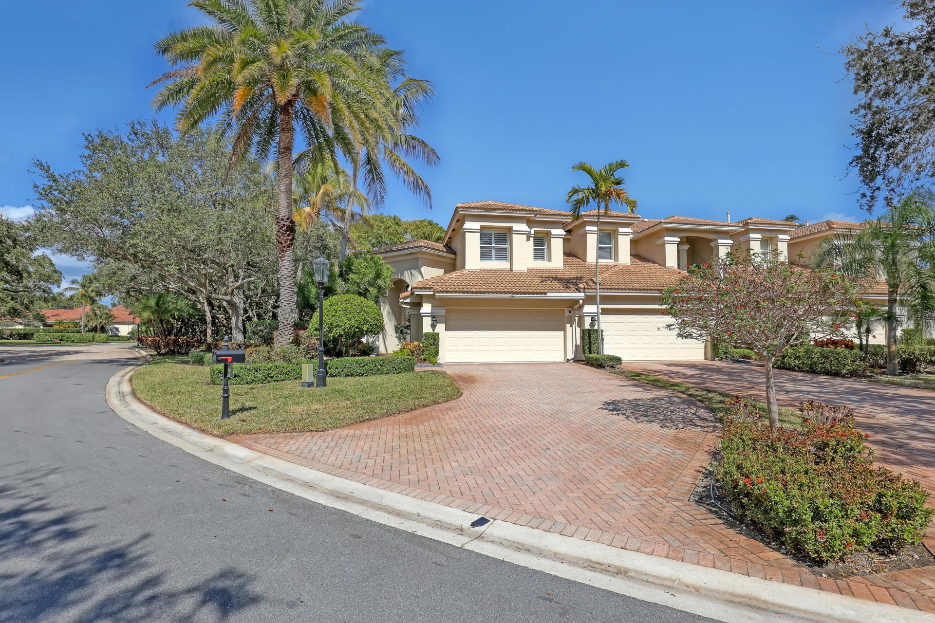 754 Cable Beach Lane, North Palm Beach, FL 33410 Photo