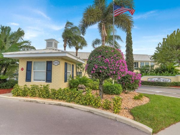 32 Colonial Club Drive, Unit 203, Boynton Beach, FL 33435