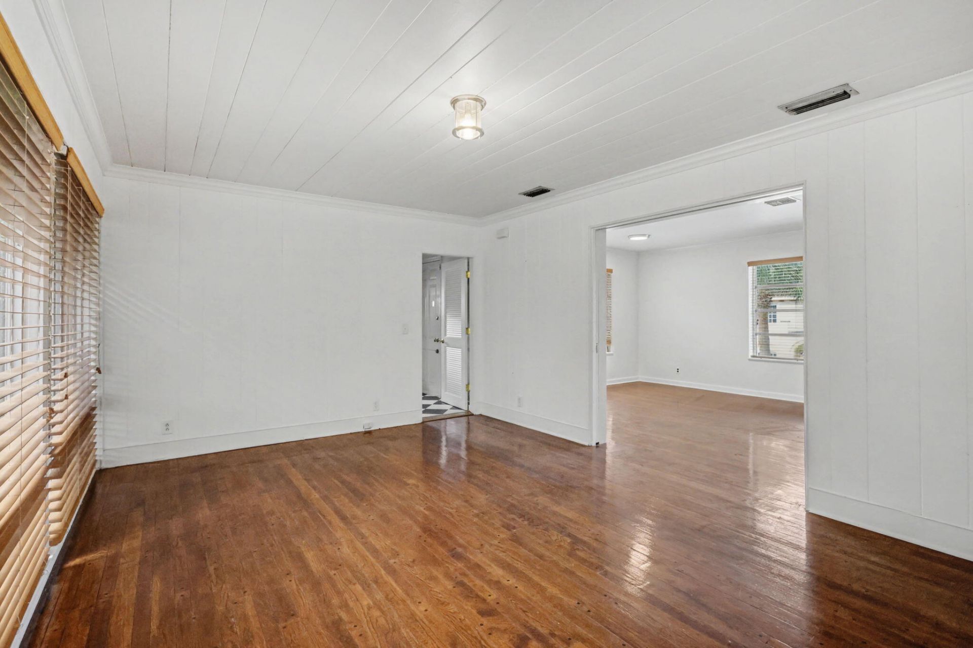 240 Oleander Avenue, Unit 244, Palm Beach, FL 33480 Photo