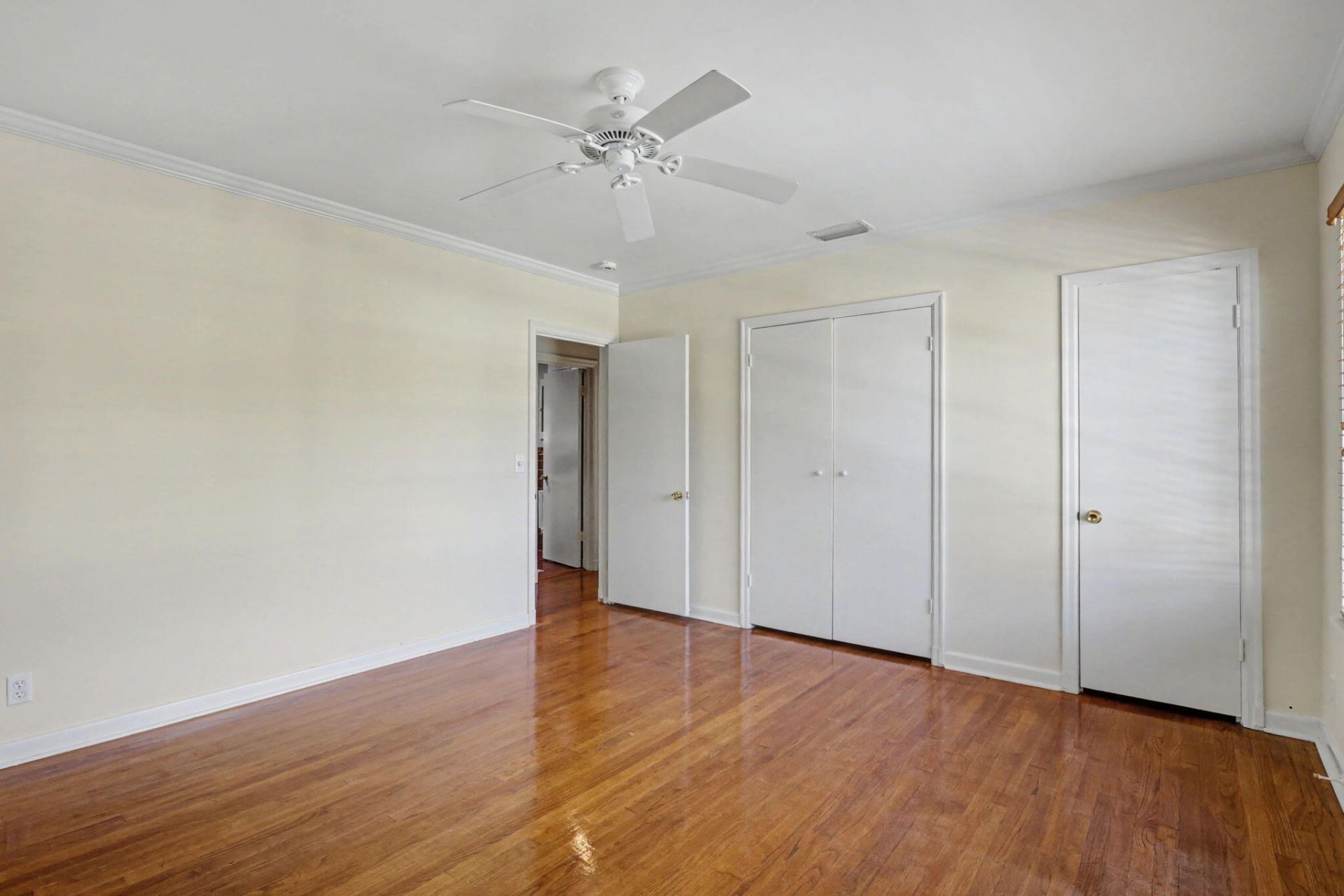 240 Oleander Avenue, Unit 244, Palm Beach, FL 33480 Photo